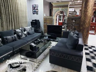  11 للبيع فيلا شبه قصر في اجمل مواقع دابوق الهادئه 1050 م