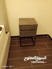  8 شقة فخمة ومطلة على عمان  طابق ثالث مع روف للبيع في اجمل مناطق دير غبار بسعر لقطه