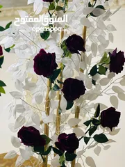  24 أشجار زينه ورد صناعي   متوفر لون احمر فقط  شغل بيتي مرتب بزبط داخلي و خارجي للمنزل وللغرف و للمداخل
