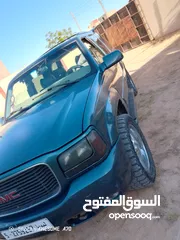  1 GMC يوكن دينالي للبيع او افاري