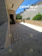  1 شقة مميزة أرقى واجمل مناطق عبدون مع حديقة بمساحة 300م