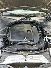  10 Mercedes Benz C300 AMG 2020