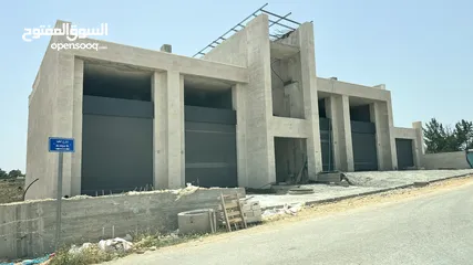  15 مخزن للإيجار