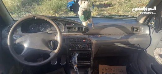  3 للبيع كيا سيفيا للبيع مديل 1998