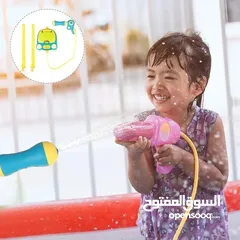  4 لعبة حقيبة الظهر المائية مع مسدس للأطفال اجعل صيف أطفالك مليئاً بالمرح والانتعاش مناسبة للأطفال .