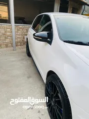  4 سيارة جولف mk6