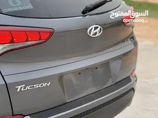  16 Hyundai Tucson2017