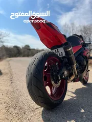  10 GSX,,1000,,R  بحالة الوكاله ومميزه وممشى قليل