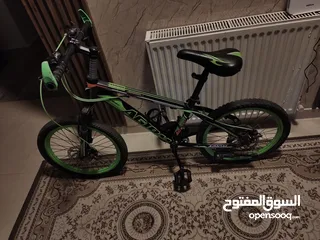  1 بسكليت امريكي مقاس 20 بحاله جيده جدا يحتاج إلى صيانه خفيفه جدا +اسعمال اقل من 9اشهر+القطع اصليه