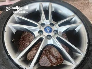  3 جنط 19 تيتانيوم نظيف للبيع اربع فردات بسعر مغري