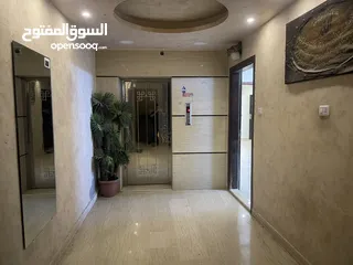  25 شقه بمدخل مستقل فاخره ومميزه  طابق ارضي مجمع عمان جديد