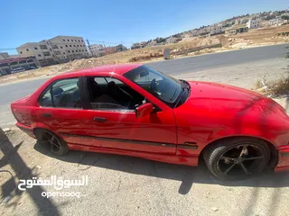  5 بي ام دبليو 318 وطواط