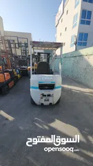  2 forklift1.5 ton uni carrires