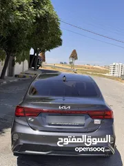  17 قابل للبدل k3 2022 رمادي وارد فحص كامل كوري