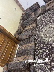  10 فرشات و بوفيه للبيع بسعر مغري جداً  بالزرقاء