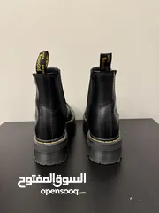  6 Dr Martens Boots  مقاس 38 مستعمل بوط مارتنز