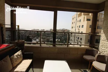  11 شقة بمنطقة حيوية جدا للبيع  بيتونيا بجانب مطعم ابوكريم