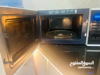  2 Samsung microwave rarely used ,only 1 year old available for sale Pick.