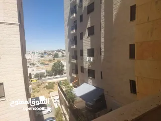  18 شقه مدخل خاض خلف مستشفى رام الله