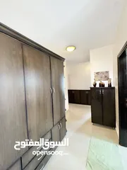  6 رووف للبيع في البيرة