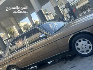  3 مرسيدس لف 1979 اصلي بدون تعديل