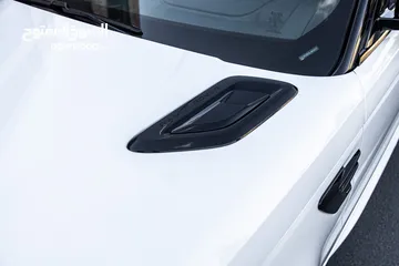  27 Range Rover sport 2020 Autobiography Plug in hybrid Black package
