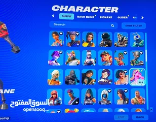  4 حساب فورت نايت نادر مع الاساسي فيه 200 سكن