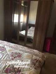  11 شقة رائعة مفروشة للايجار السنوي بالعقبة اطلالة بحرية، ،بالتاسعة أهالي مكونة من غرفة نوم وصالة كبيرة