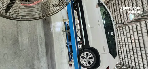  7 سيات. اتيكا.