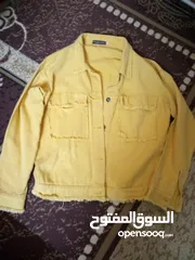  9 قمصان ستاتي قماش كتان بحاله ممتازه مع بلاطين جينز كلهم بسعر 10 دنانير
