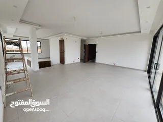  21 شقة مع روف دوبلكس للبيع في منطقة الظهير - ref : 14490