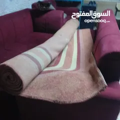 4 بيع مستعجل سجادة نوع تركي  مترين و 65 العرض والطول 375 ثقيلة بحالة جيدة جدا