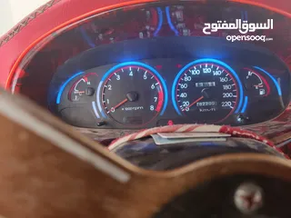  4 هونداي افانتي 1996