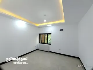  12 شقة طابق تسوية بمساحة 220 متر للبيع في ضاحية النخيل ( Property ID : 30693 )