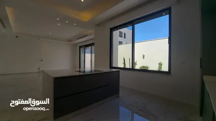  9 فيلا شبه مفروشة للايجار في عبدون  ( Property 38332 ) سنوي فقط