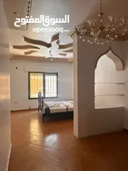  10 فيلا للبيع