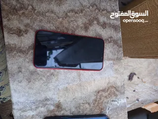  2 آيفون 11للبيع بسعر ممتاز