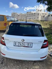  7 سكودا فابيا 2019 هاتشباك ، خمس مقاعد ، 1000 تيربو بنزين ، سيارة شركة يد أولى