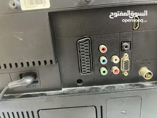  4 شاشة كمبيوتر وتلفزيون حجم 22 grundig ألماني