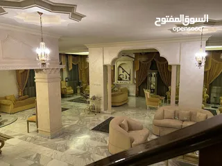  17 ڤيلا للبيع في تلاع العلي منطقة راقية وهادية جداً شارع المحمدية جميع الخدمات بجانب الڤيلا موقع رائع