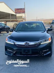  8 Honda Accord Hybrid clean title 2017 (حرة)