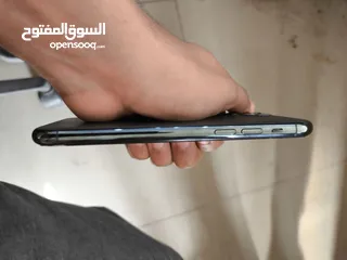  2 أيفون 11pro حالة ممتازة