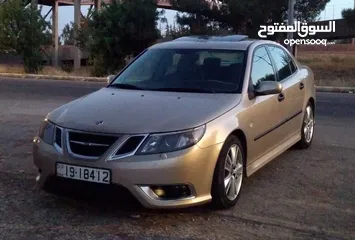  2 2004 SAAB 9-3 للبيع