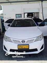  1 تويوتا كامري  موتور نظيف جدا 2014 ماشي 240000 km رقم ثلاثه حالة الموتور ممتاز  استعمال مدرس مدرسه