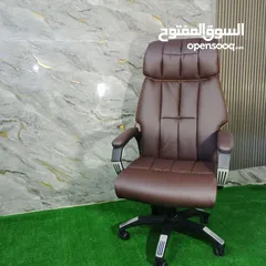  10 اجلس على الفخامة.. وارتقِ بالراحةكرسي المكتب الفاخر بتصميم أنيق وخامات عالية الجودة لمسة فخامة لأي