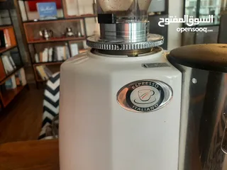  1 مطحنة قهوة اسبريسو يدوي للبيع