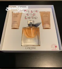  2 La Vie Est Belle by Lancôme gift set عطر لا ڤي اي بيل من لانكوم