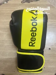  1 قفازات ملاكمة اصلية reebok