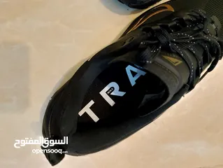  15 حذائين   NIKE  اصليات وارد امريكي جديد غير مستخدم