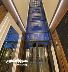  1 ارضية مع ترس 212 متر تشطيب فندقي في اجمل مناطق حي الصحابة منطقة فلل